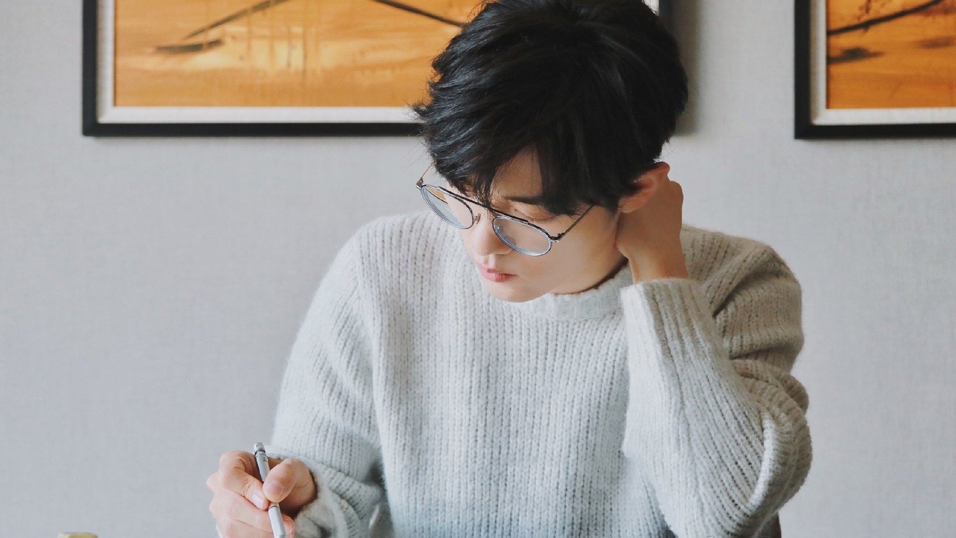 法国马术协会引入智能马鞍系统,实现实时数据监测与分析,提升骑乘体验。