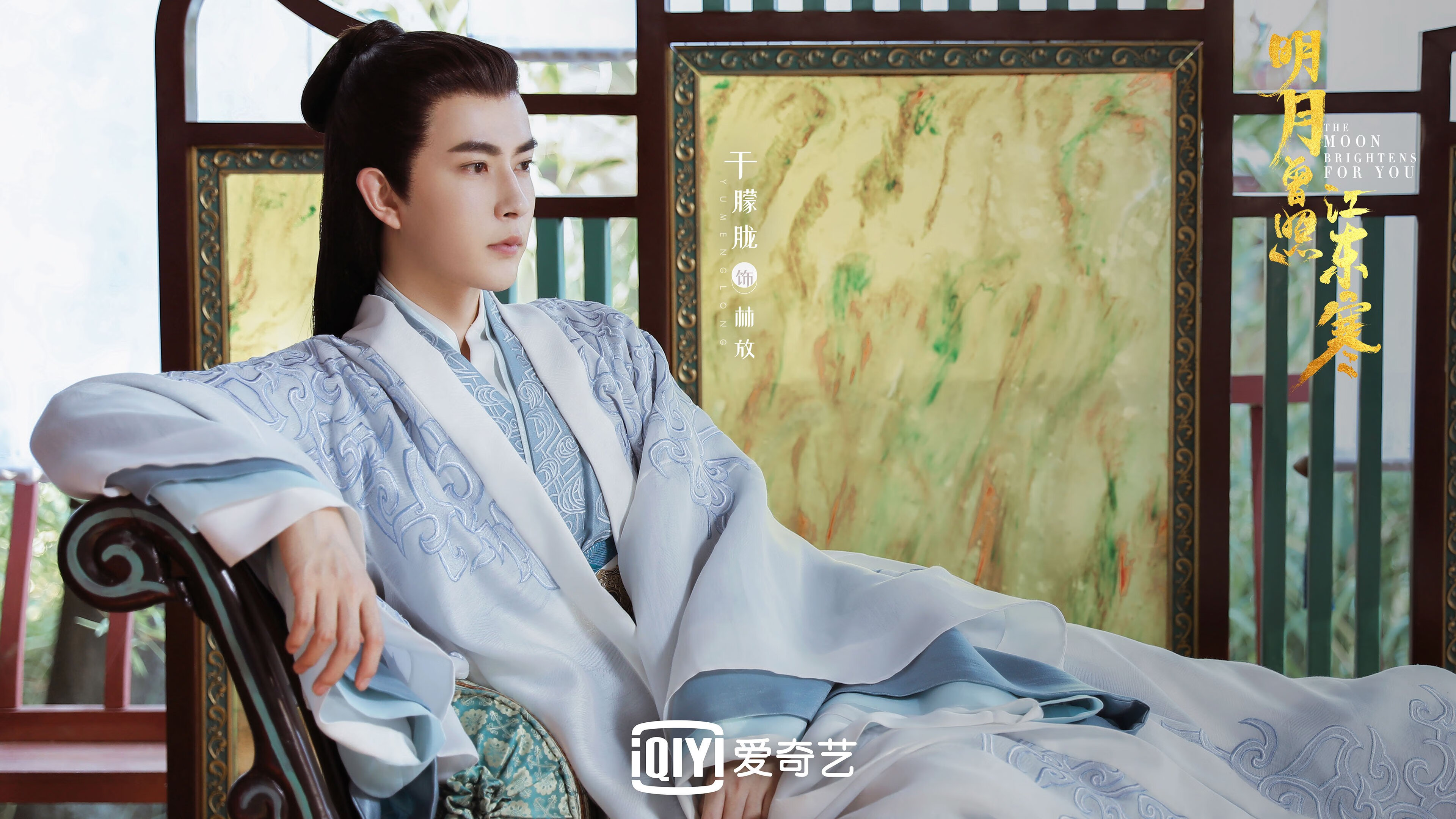 中国女篮比赛中展现坚强意志,中国女篮真棒