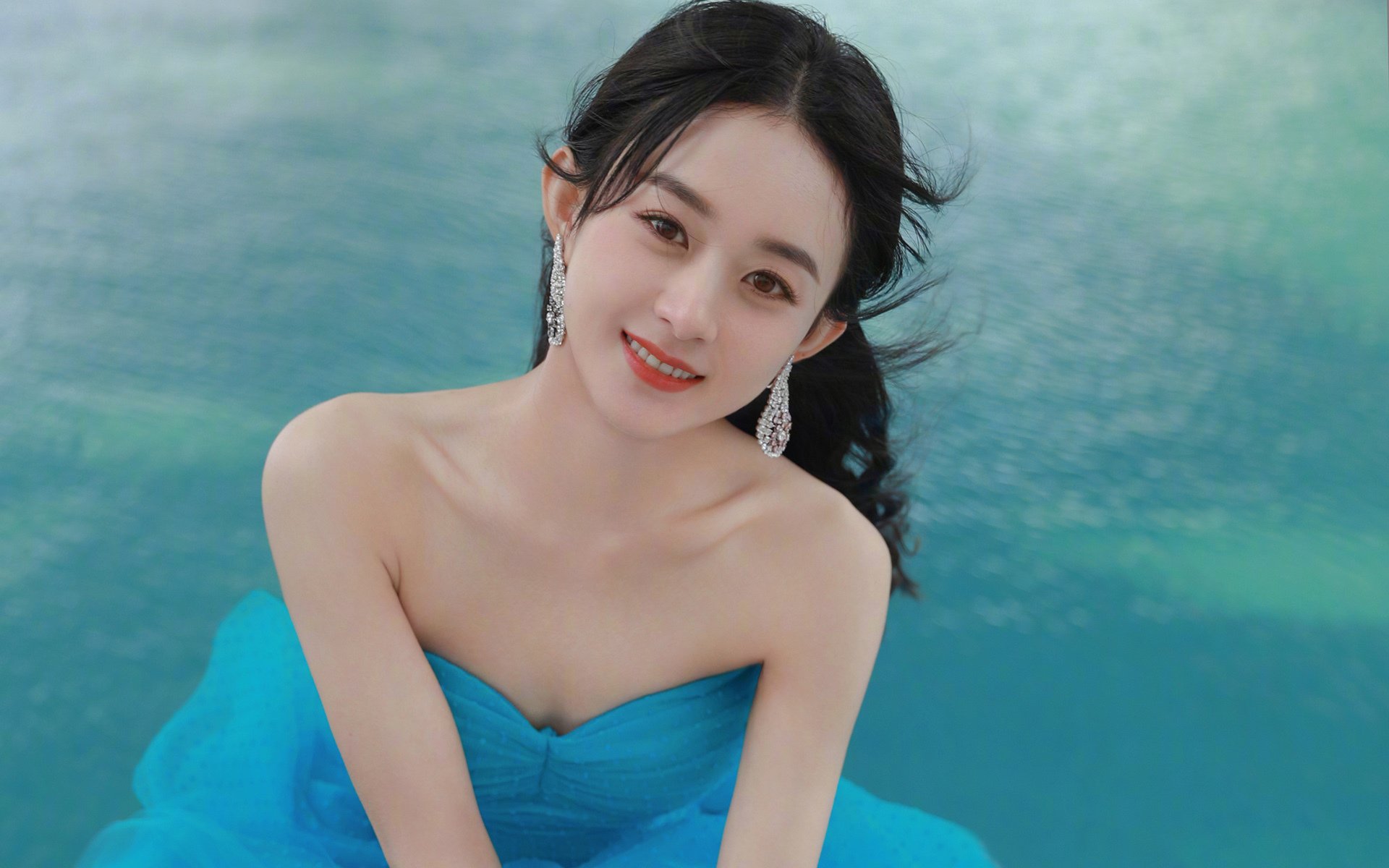 乐鱼电竞在线平台-全黑队依靠精准的传球和不断突破，取得优势，全黑队服