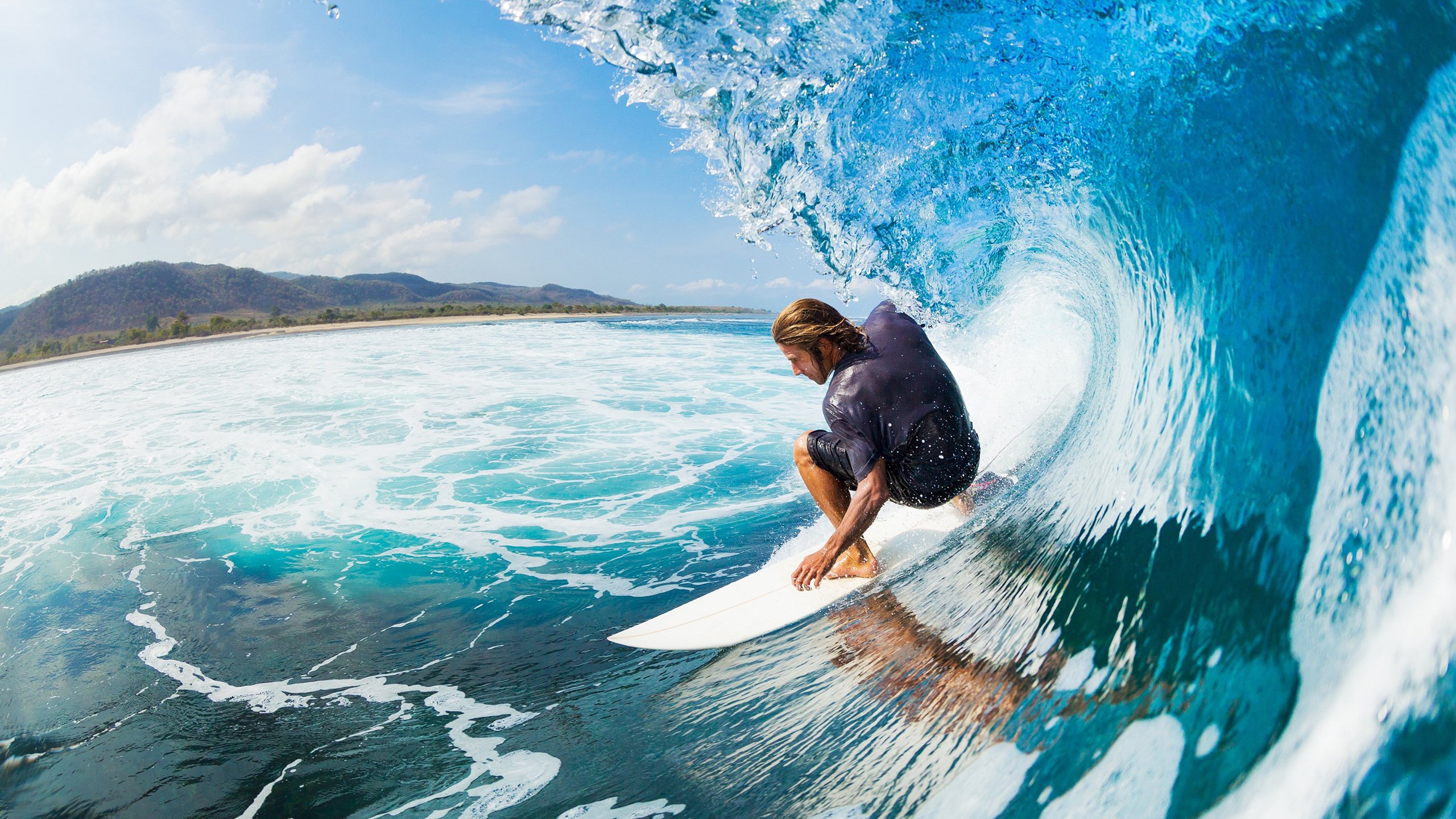 _新能源探索赛：绿色动力引领的极速体验_，绿色新能源技术应用大赛