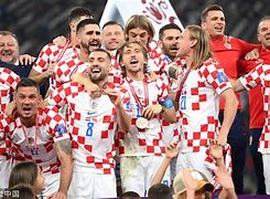 "中甲对抗赛：小球队的斗争与坚持"的简单介绍